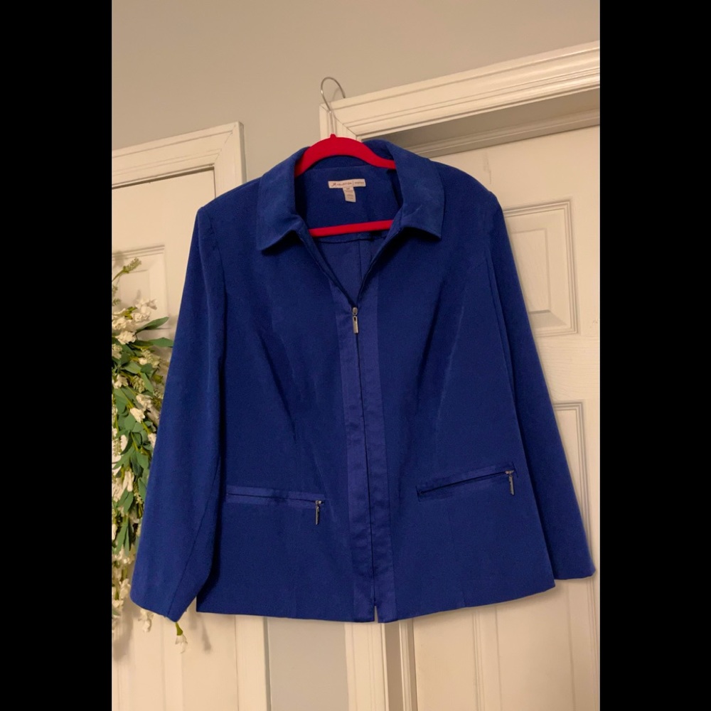 JM Collection Women’s Blue Zippered Blazer